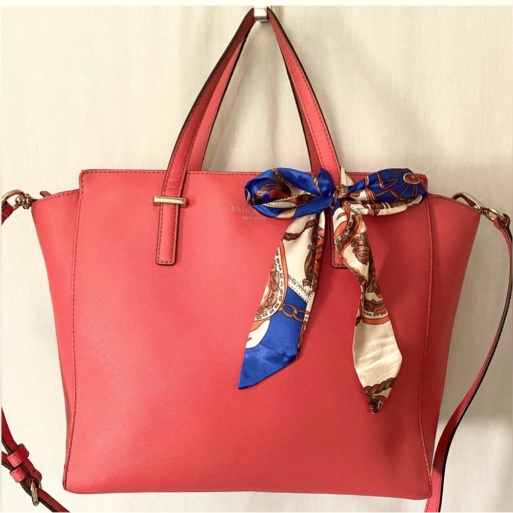 Kate Spade Red Crossbody/Shoulder Purse with Large Beautiful Interior